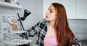 Что в холодильнике у продюсера и фитнес-модели