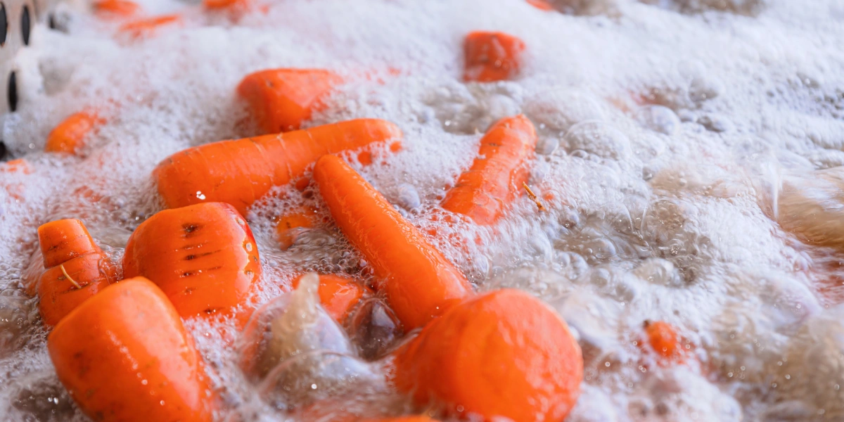 Принимает SPA-процедуры и&nbsp;морковь