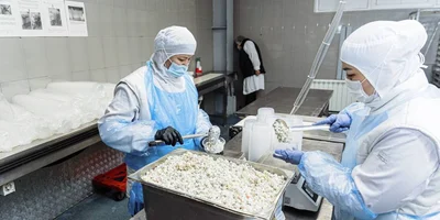 Рецепт оливье: как готовят салат в промышленном масштабе