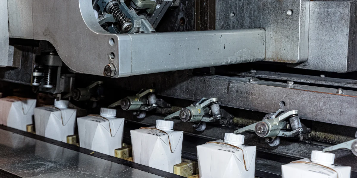 Участие человека в этом процессе не требуется, всё автоматизировано