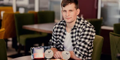 В Городецкой сыроварне за производство сыров отвечает Антон Медведев, главный технолог