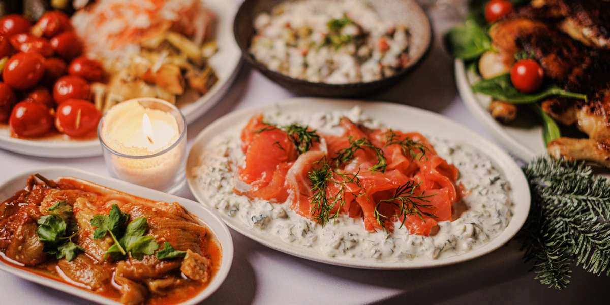 Сёмга в&nbsp;соусе дзадзики