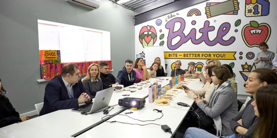 Селёдка в&nbsp;броне и&nbsp;голоса за&nbsp;кадром: жизнь ВВкусителей в&nbsp;декабре