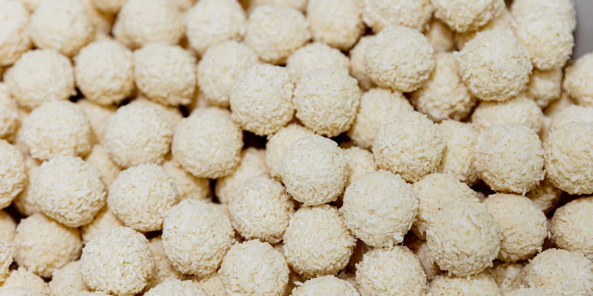 Сейчас трюфельные конфеты продаются поштучно в&nbsp;магазинах ВкусВилл с&nbsp;зоной кафе