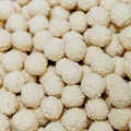 Сейчас трюфельные конфеты продаются поштучно в магазинах ВкусВилл с зоной кафе