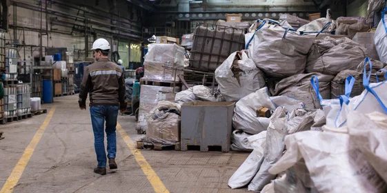 Новые ресурсы: репортаж с завода по переработке батареек