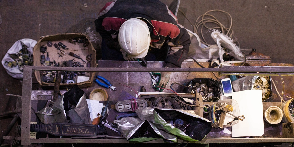 Новые ресурсы: репортаж с завода по переработке батареек