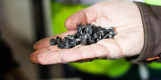 Новые ресурсы: репортаж с завода по переработке батареек