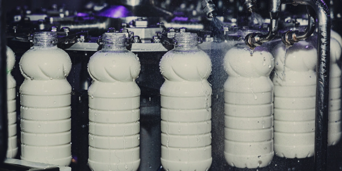 Закрывают крышкой