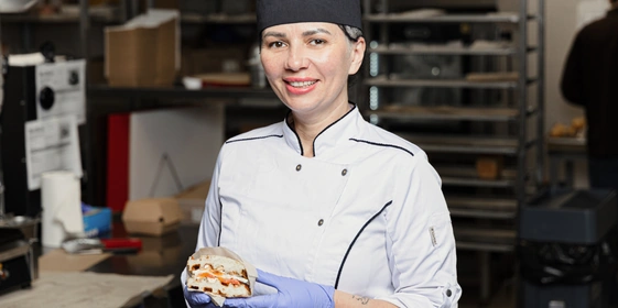 Горячая еда с&nbsp;доставкой на&nbsp;дом или в&nbsp;офис: всё о&nbsp;проекте Сгоряча от&nbsp;ВкусВилла