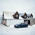 Производство выглядит небольшим, хотя в день тут выпускают 675 кг шоколада. Если считать в белых вкусвилловских шоколадках, получится примерно 15 тысяч плиток