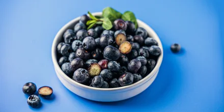Правда ли черника и морковь улучшают зрение: эксперт о лучших продуктах для глаз