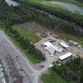 Так выглядит сверху комплекс в&nbsp;тайге. Здесь жилые и&nbsp;производственные помещения, холодильники для&nbsp;хранения выловленной рыбы, дизельгенераторы для&nbsp;выработки электроэнергии. Вся территория занимает 1,5 га