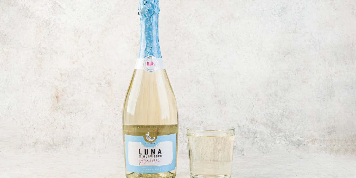 Вино б/а игристое «Luna de Murviedro»