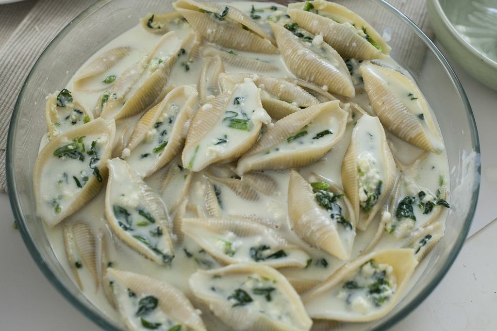 Весенние ракушки с начинкой из шпината — процесс приготовления, фото 13 Весенние ракушки с начинкой из шпината — процесс приготовления, фото 13