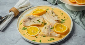 Треска с соусом голландез