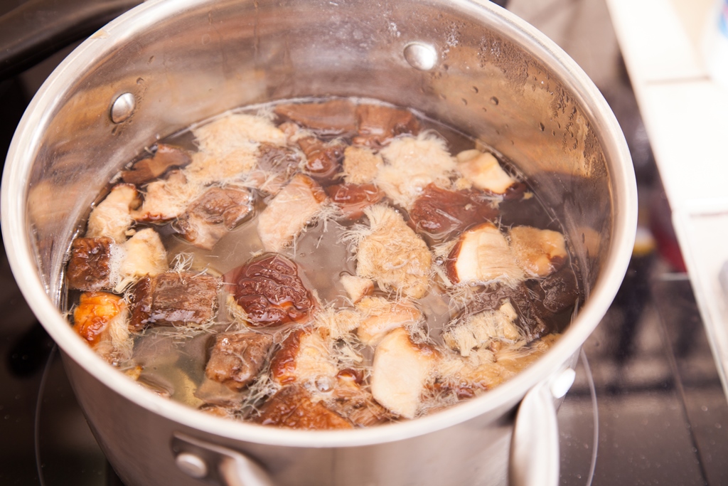 Жюльен с курицей и грибами — процесс приготовления, фото 1 Жюльен с курицей и грибами — процесс приготовления, фото 1