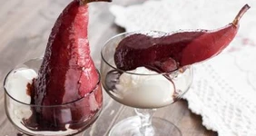 Груши в вине с шоколадным соусом
