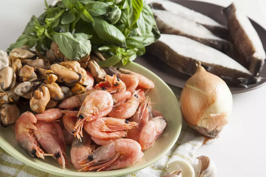 Томатный суп с морепродуктами — процесс приготовления, фото 1 Томатный суп с морепродуктами — процесс приготовления, фото 1