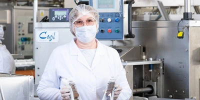 Ольга отвечает за&nbsp;челябинское мороженое с&nbsp;момента открытия цеха