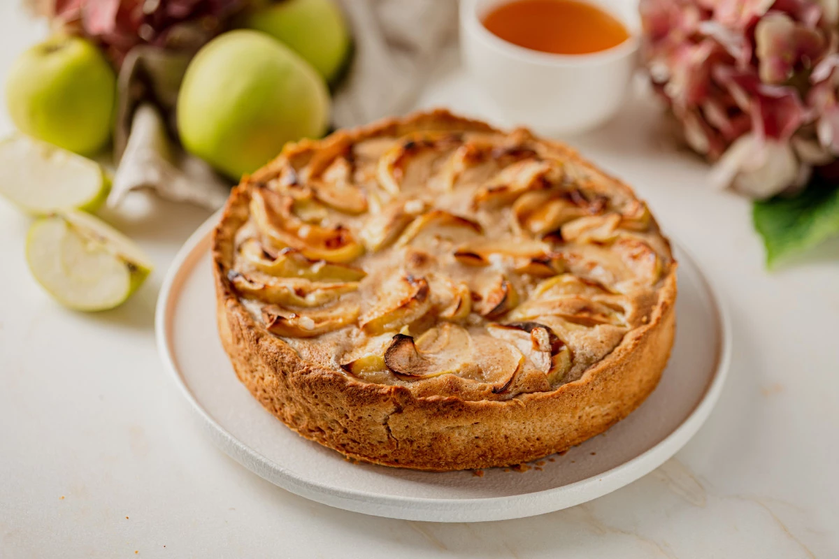 Идеальный десерт: пирог с яблоками — рецепт с фото и пошаговым объяснением
