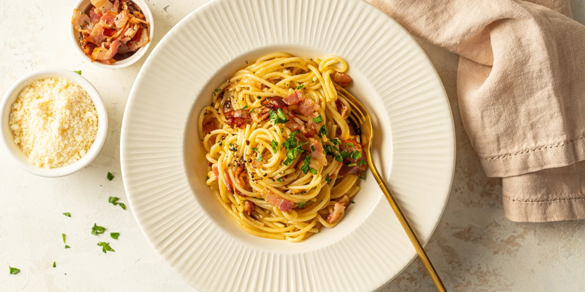Итальянская кухня: карбонара, ризотто, вителло тоннато и ещё 7 рецептов