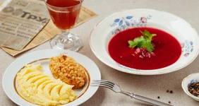 Первое, второе и компот: как сложилась формула обеда и что говорит нутрициолог