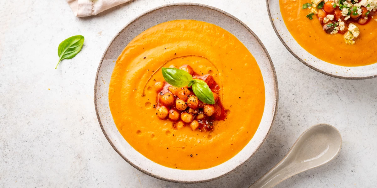 Супы-пюре: из тыквы, кабачков, грибов, а также рецепты с фруктами и морепродуктами
