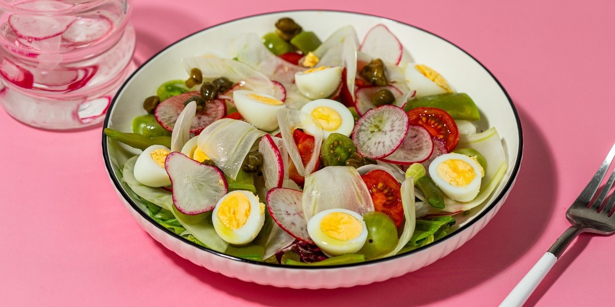 Салат с фенхелем — рецепт от ВкусВилл