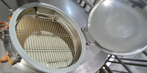 Роботизированные наследники Верещагина: где производят безлактозное масло и моцареллу