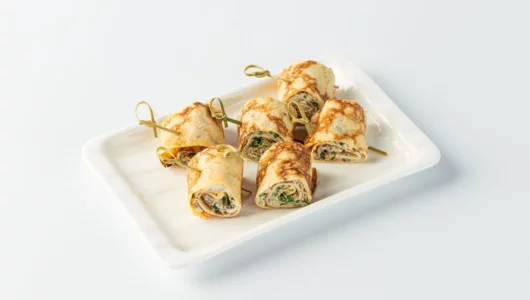 Блин-ролл с курицей, грибами и шпинатом, 15 шт