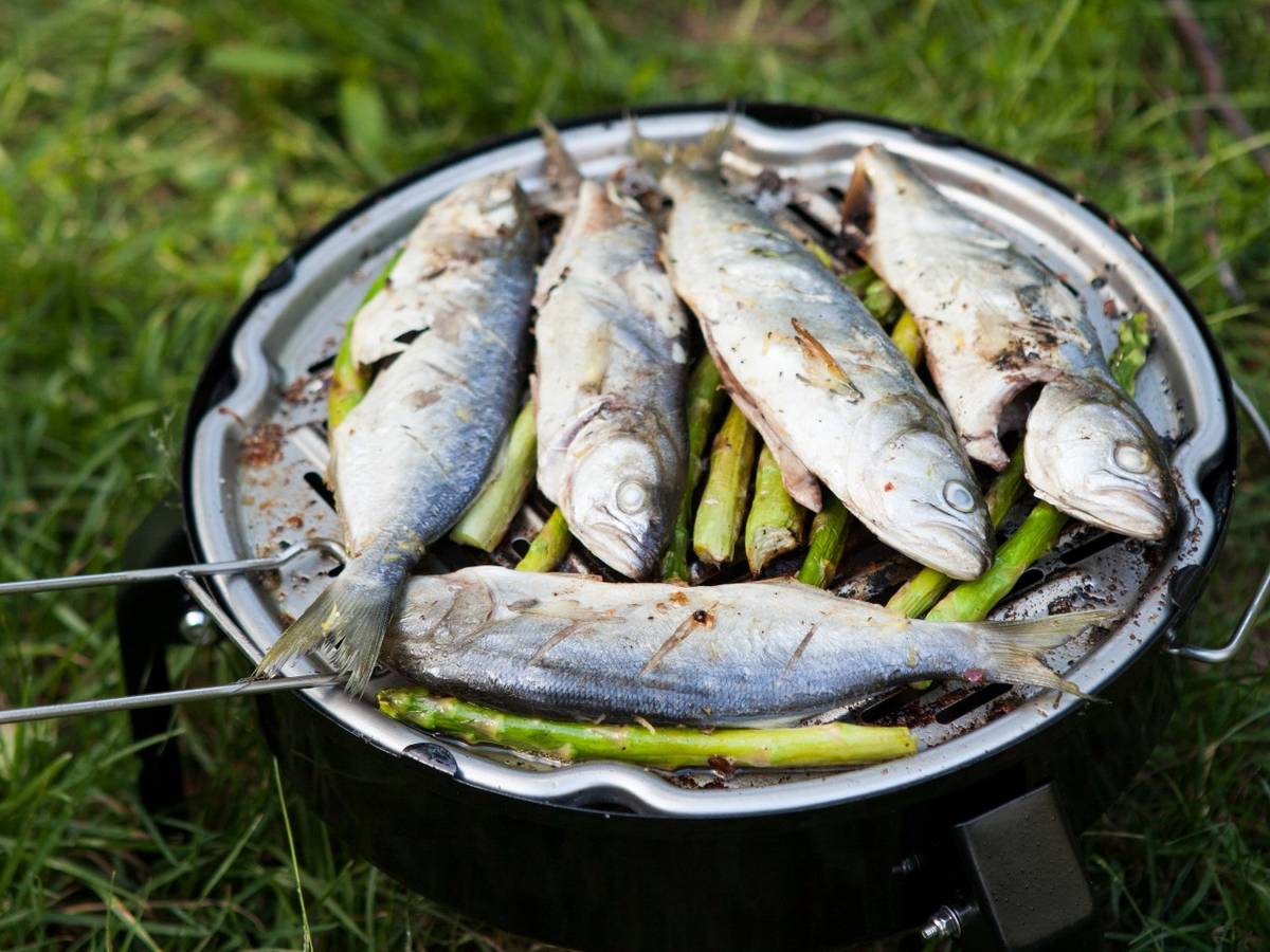 Grilled blue sea fish, step by step recipe with photo