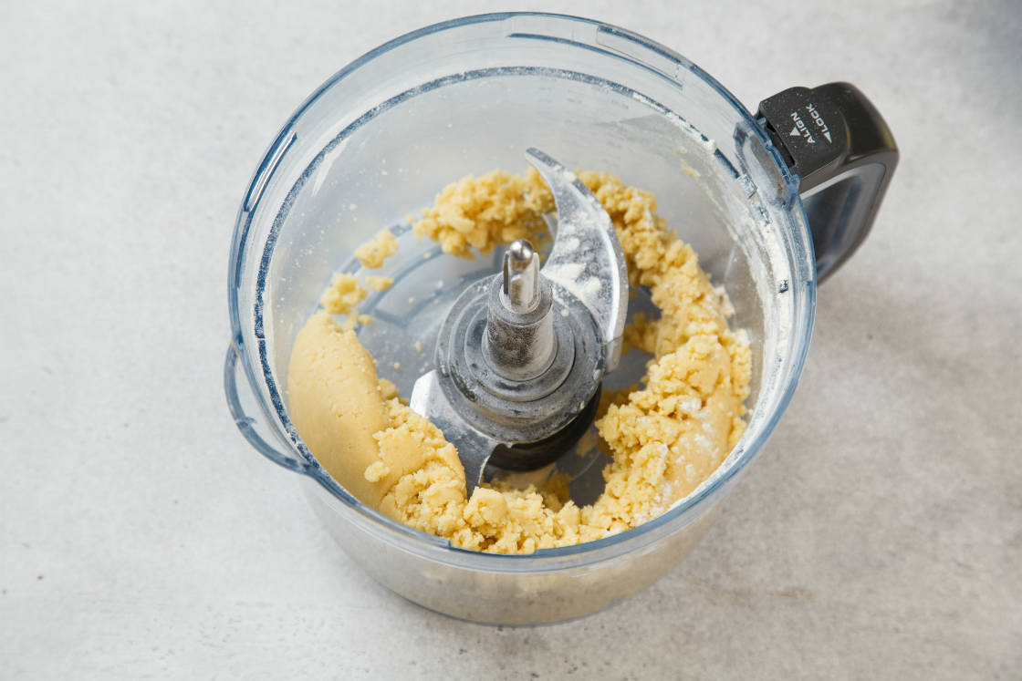 Киш с грибами и курицей