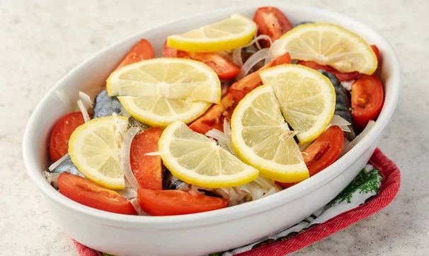 Скумбрия, запечённая с овощами, шаг 4/5