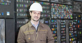 Новые ресурсы: репортаж с завода по переработке батареек